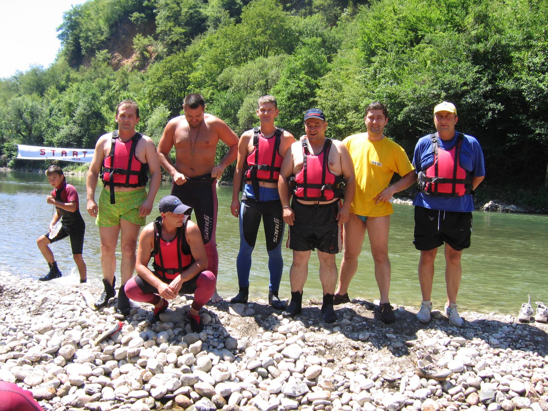 Custom group rafting adventure on Una river - team building, family reunions and special celebrations