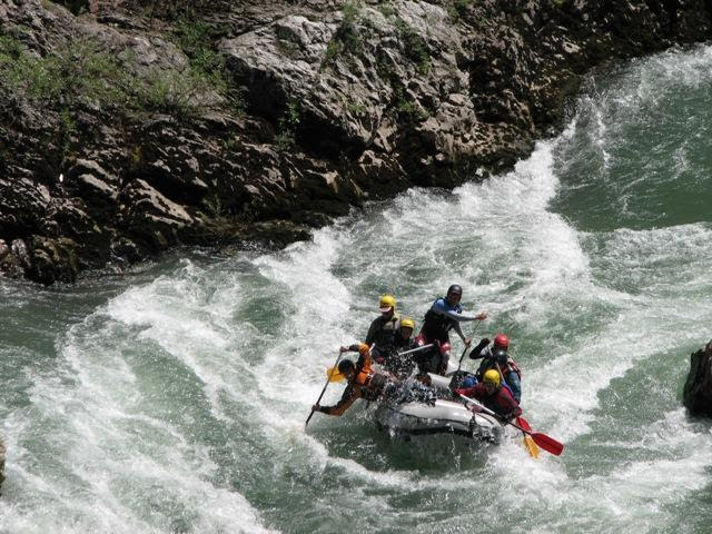 Half-day Una river rafting trip - perfect for beginners and families looking for a quick adrenaline adventure